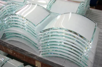 Изогнутое/изогнутое/формованное стекло из закаленного стекла/ламинированное стекло/светодиодное зеркало/строительное стекло/мебельное стекло